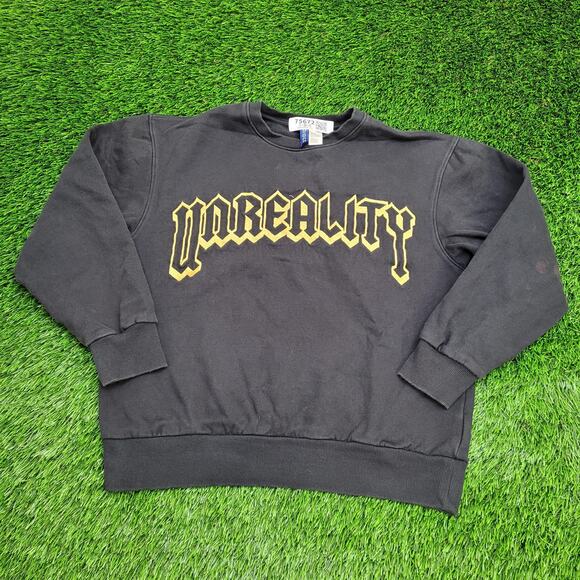 Unreality Sweatshirt Womens Medium 22x22 Baggy Boxy - Picture 1 of 13